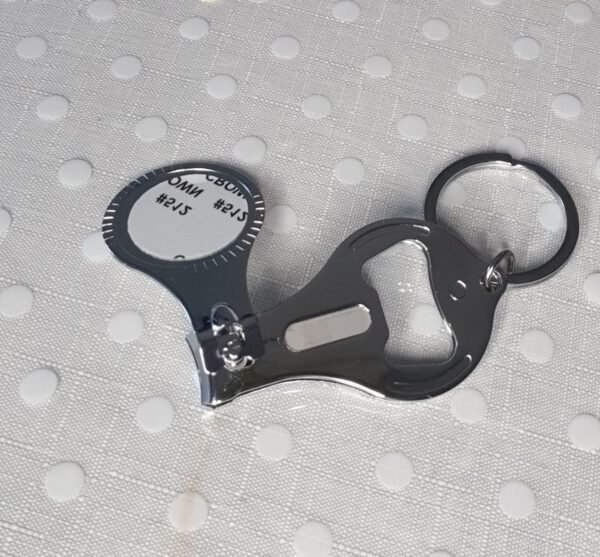 Personalised Customisable I Love Grandma Nail Cutter File Bottle Opener Keyring - Image 2