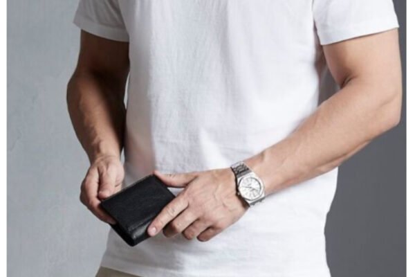 Elegant Leather-Look PU Wallet - Image 3